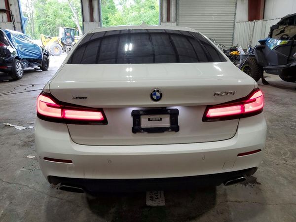 2022 BMW 530 xDrive
