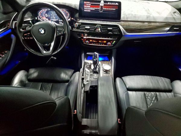 2022 BMW 530 xDrive