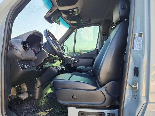 2022 MERCEDES-BENZ SPRINTER