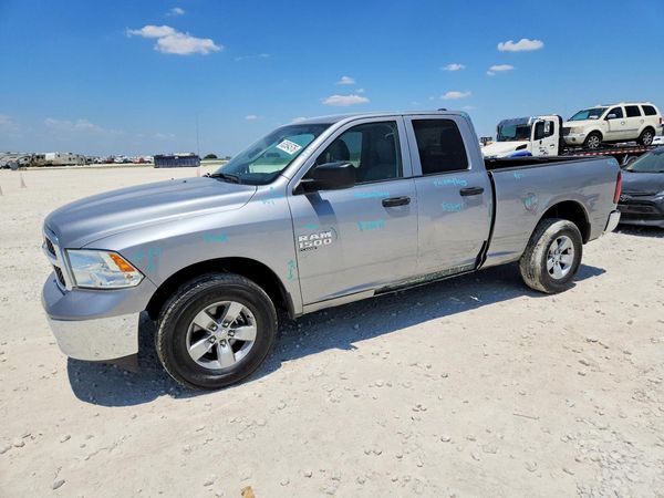 2024 RAM 1500 CLASSIC