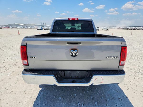 2024 RAM 1500 CLASSIC