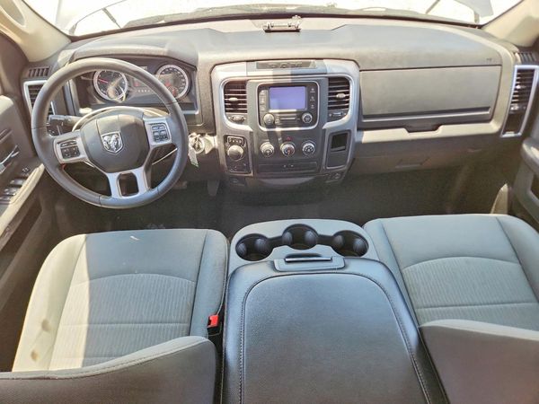 2024 RAM 1500 CLASSIC