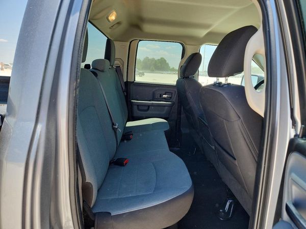 2024 RAM 1500 CLASSIC