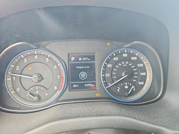 2021 HYUNDAI KONA SEL