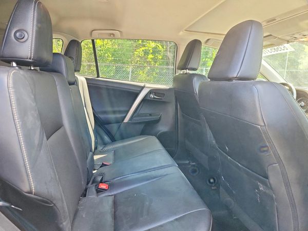 2015 TOYOTA RAV4 Limited (G Grade)