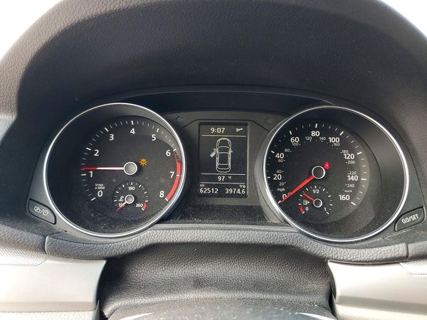 2018 VOLKSWAGEN PASSAT S, R-Line