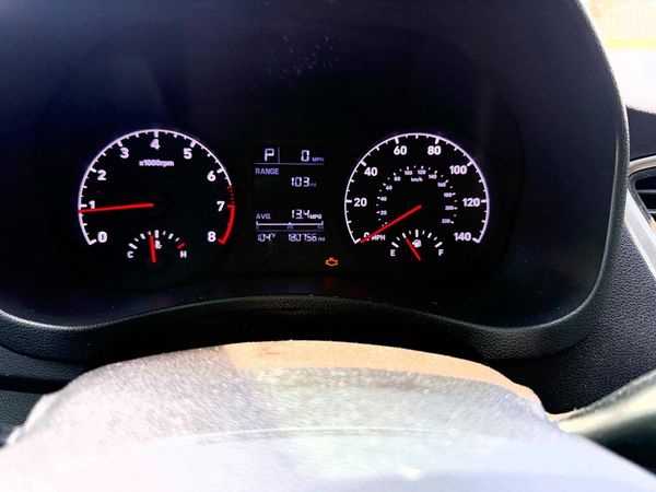2019 HYUNDAI ACCENT SE and SEL
