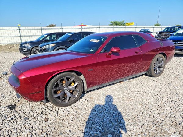2019 DODGE CHALLENGER R/T — Front 3/4