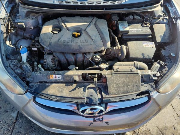2013 HYUNDAI ELANTRA