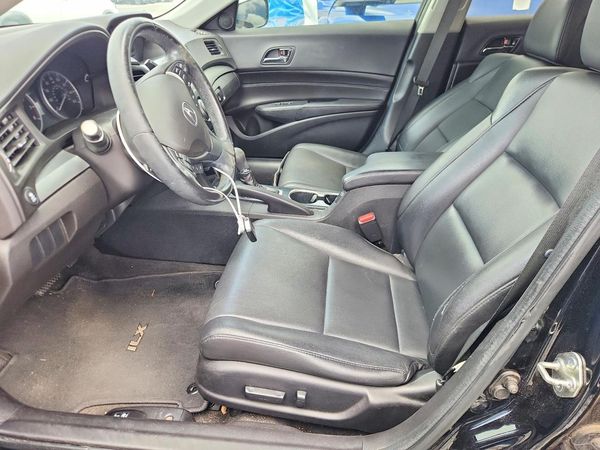 2016 ACURA ILX Base/Acura Watch Plus