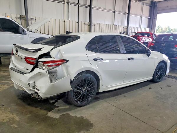 2020 TOYOTA CAMRY