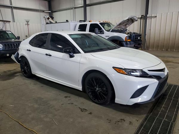 2020 TOYOTA CAMRY