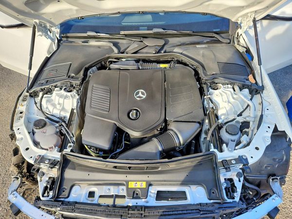 2025 MERCEDES-BENZ C