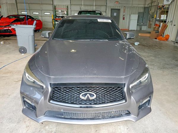 2015 INFINITI Q50