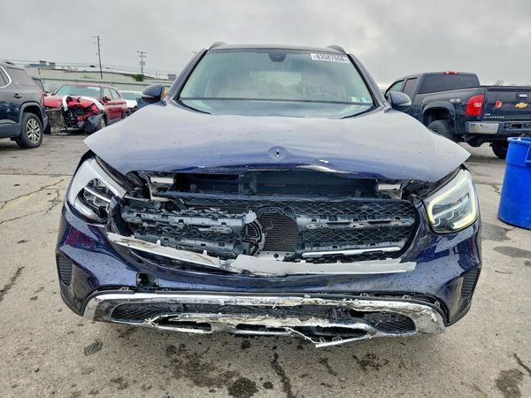2021 MERCEDES-BENZ GLC GLC300-4M