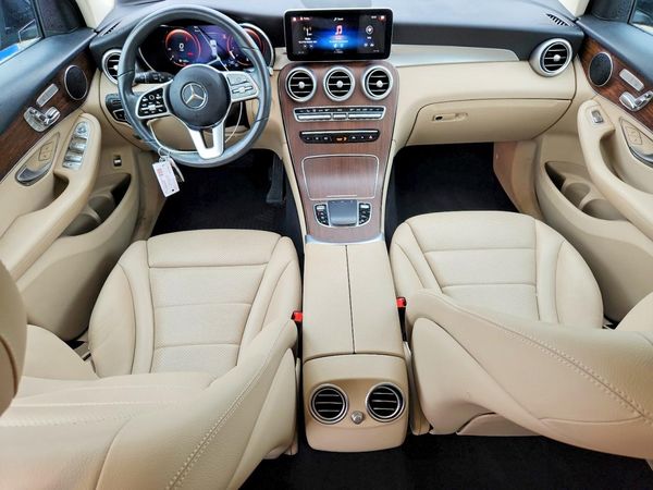 2021 MERCEDES-BENZ GLC GLC300-4M