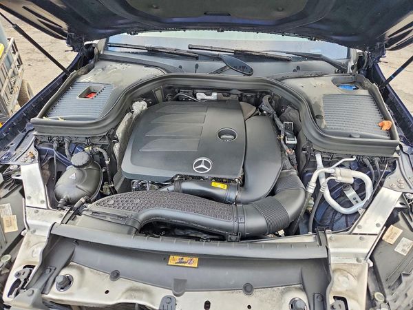 2021 MERCEDES-BENZ GLC GLC300-4M