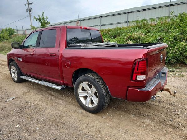 2015 RAM 1500 Sport