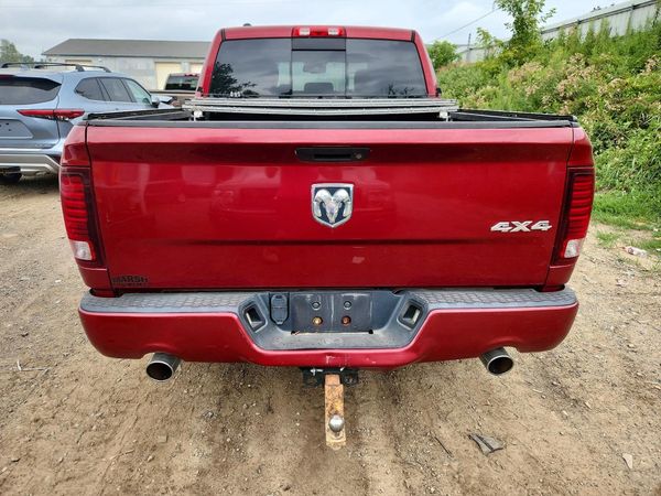 2015 RAM 1500 Sport
