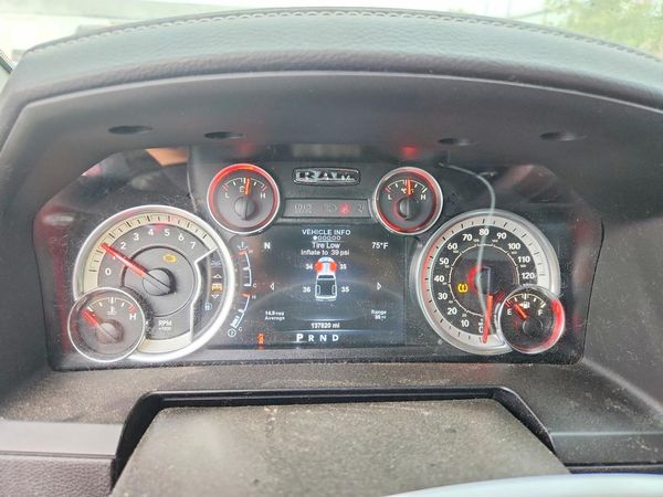 2015 RAM 1500 Sport