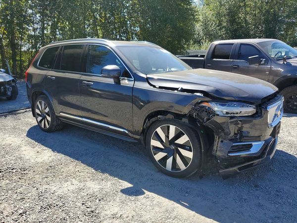 2024 VOLVO XC90 Ultimate Bright