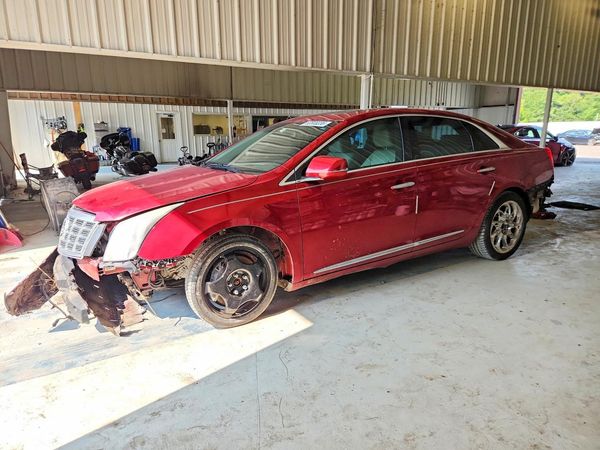 2013 CADILLAC XTS