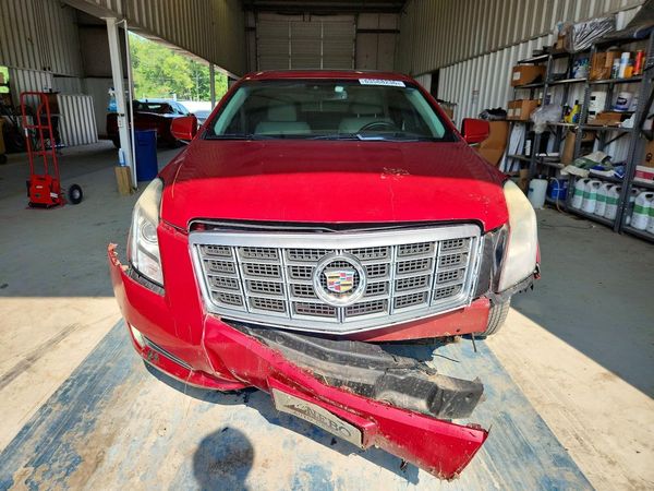 2013 CADILLAC XTS