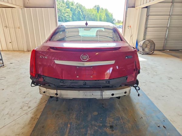 2013 CADILLAC XTS