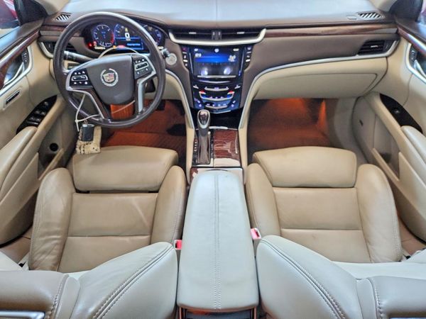 2013 CADILLAC XTS