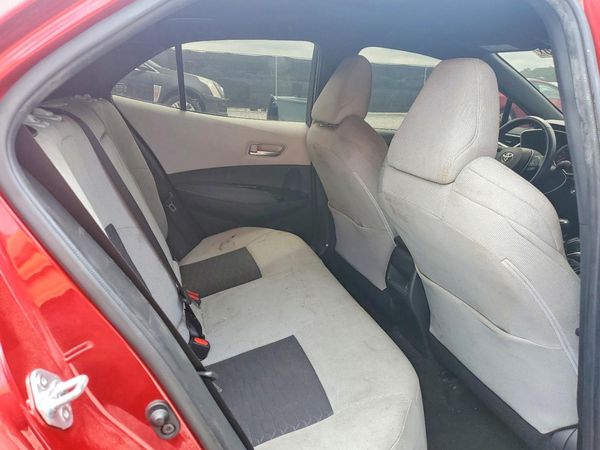 2022 TOYOTA COROLLA HA SE