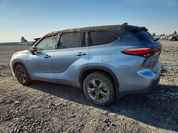 2021 TOYOTA HIGHLANDER LE