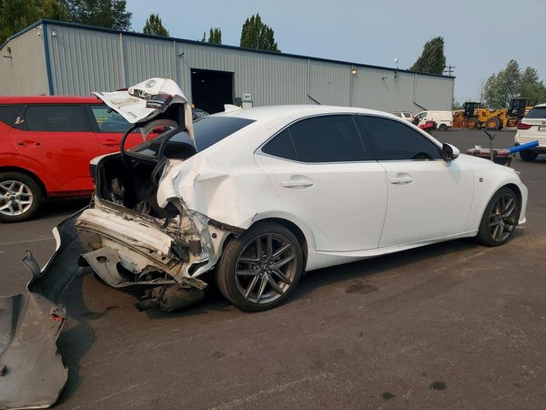 2015 LEXUS IS