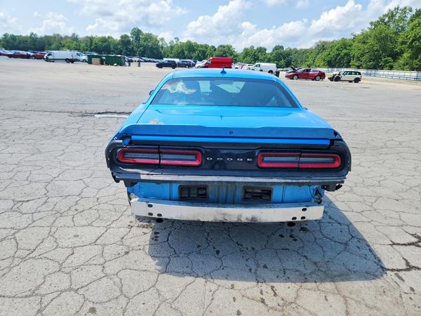 2015 DODGE CHALLENGER SXT Plus