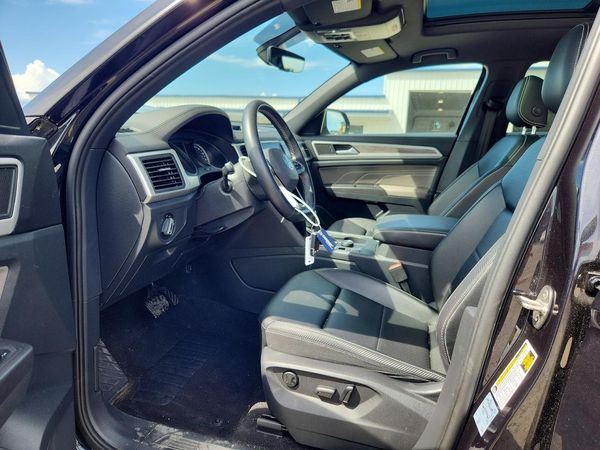 2021 VOLKSWAGEN ATLAS CROSS SPORT 4Motion SE