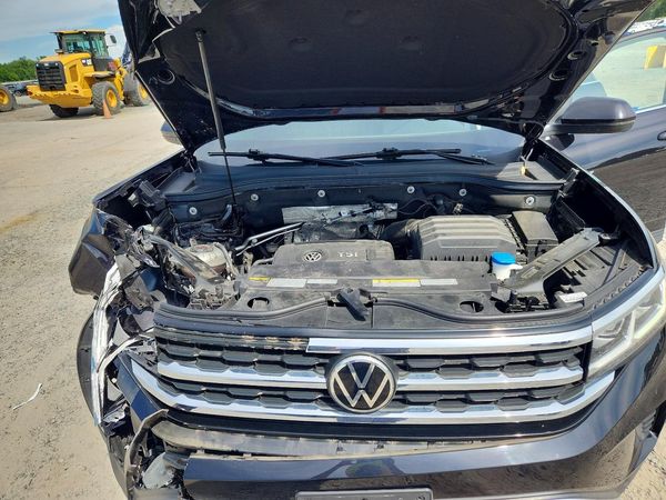 2021 VOLKSWAGEN ATLAS CROSS SPORT 4Motion SE