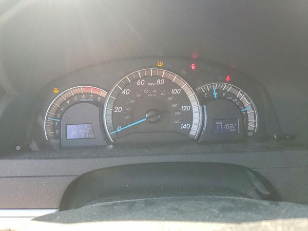 2012 TOYOTA CAMRY