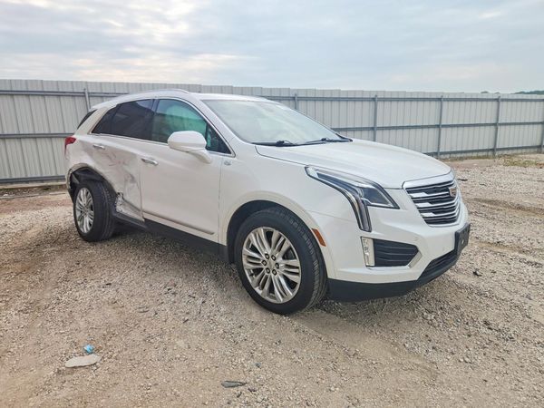 2017 CADILLAC XT5 Premium Luxury