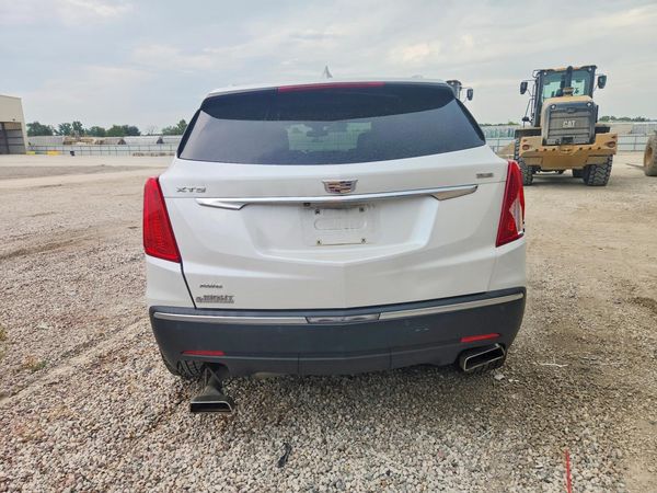 2017 CADILLAC XT5 Premium Luxury