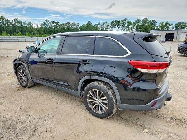 2019 TOYOTA HIGHLANDER SE/XLE
