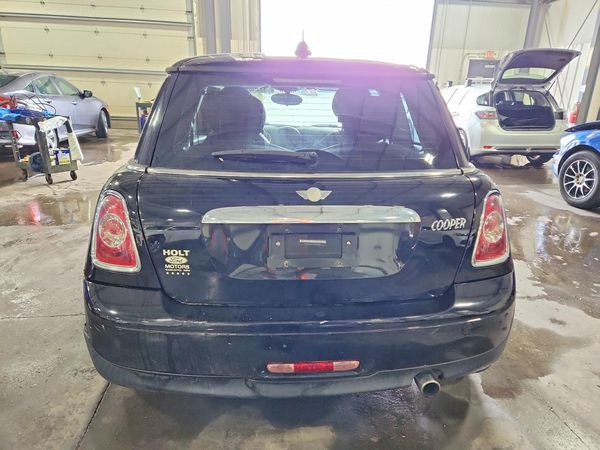 2013 MINI COOPER