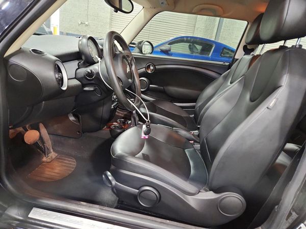 2013 MINI COOPER
