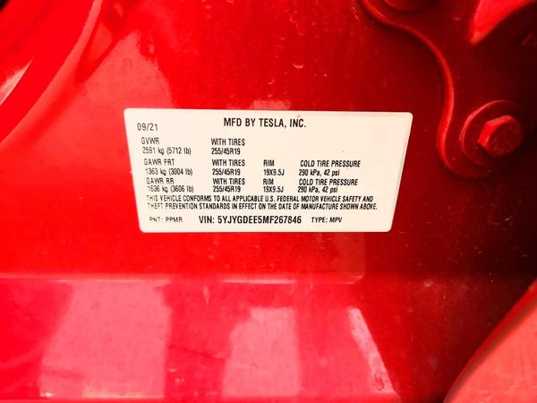 2021 TESLA MODEL Y