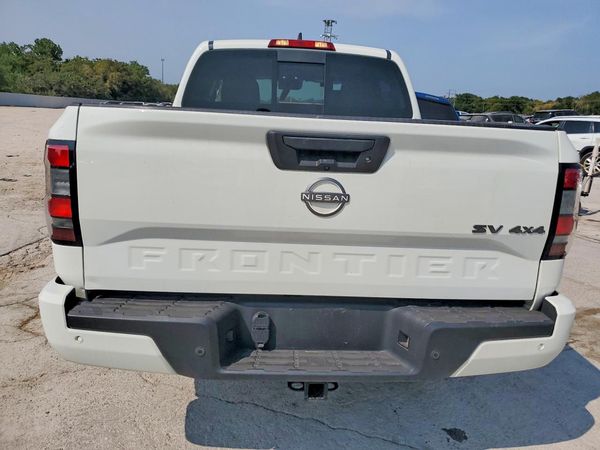 2024 NISSAN FRONTIER