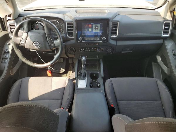 2024 NISSAN FRONTIER