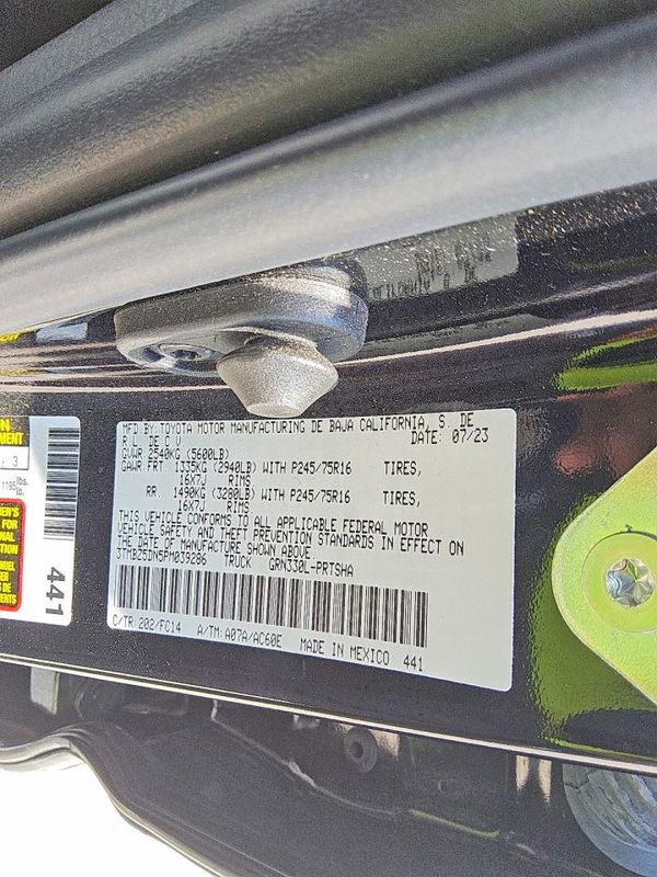 2023 TOYOTA TACOMA SR5