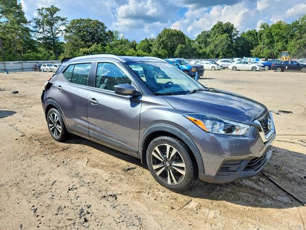 2020 NISSAN KICKS