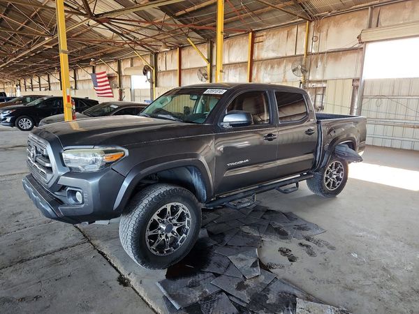 2017 TOYOTA TACOMA