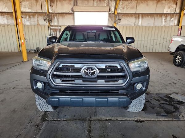 2017 TOYOTA TACOMA