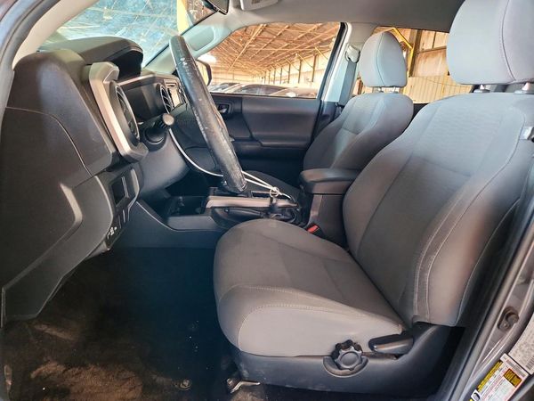 2017 TOYOTA TACOMA