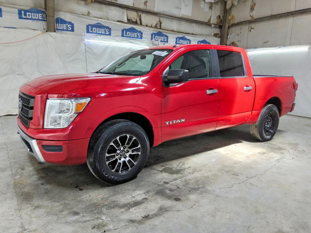 2021 NISSAN TITAN Crew Cab